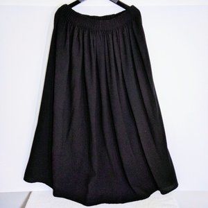 Skirt (NEW) - MADE in ITALY - 100% Wool!